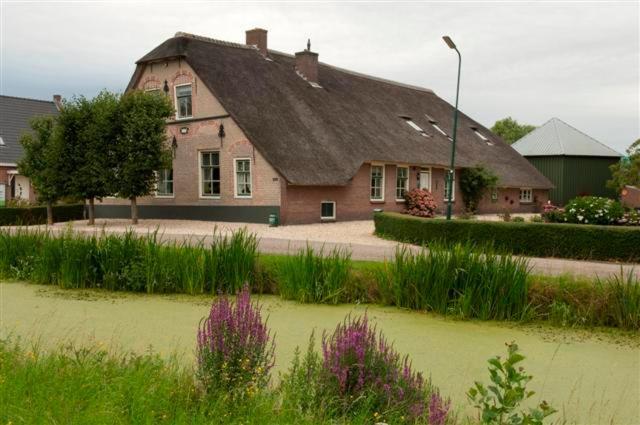 Apud Nos Domi Aparthotel Polsbroek Exterior foto